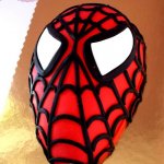 tort w ksztacie maski spidermana_resized